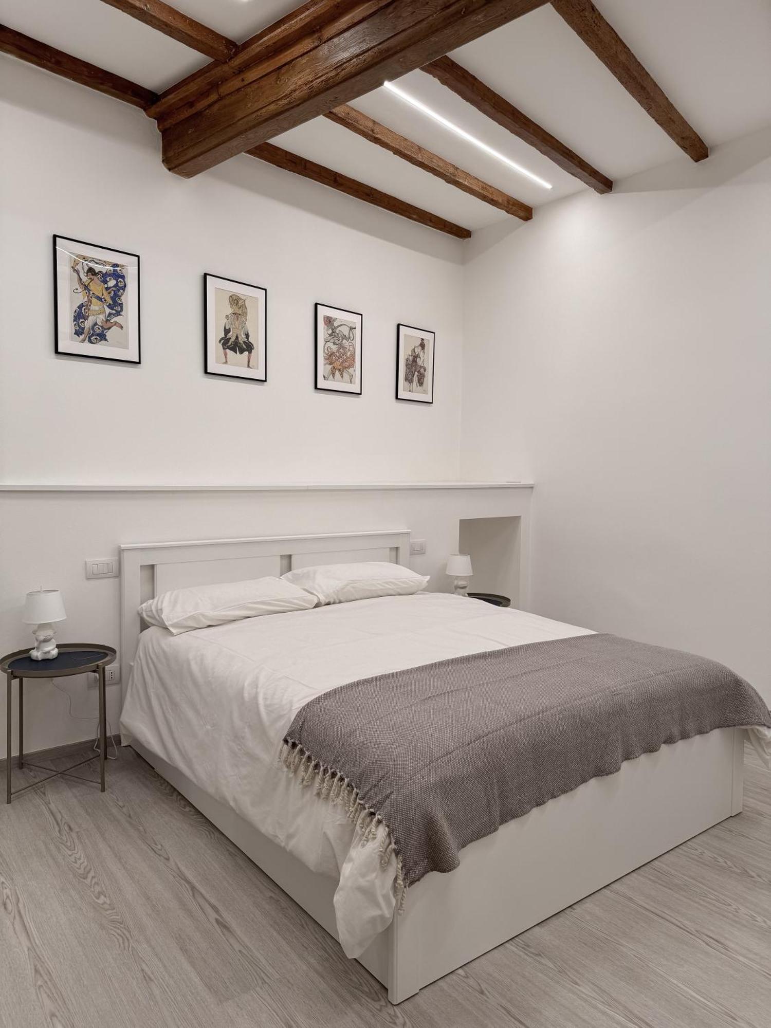 Belvedere 237B Lakeview Luxury Apartment Гифа Екстериор снимка